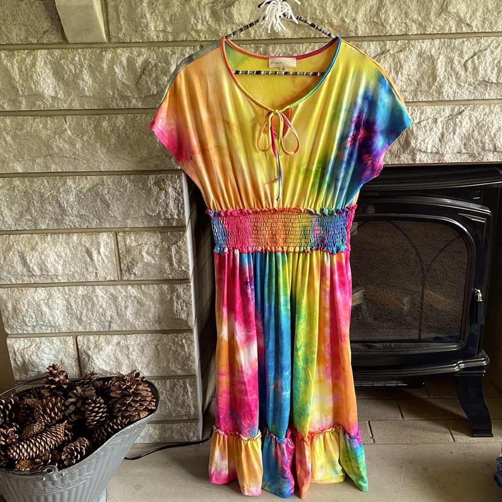 Tie dye rainbow dress size small